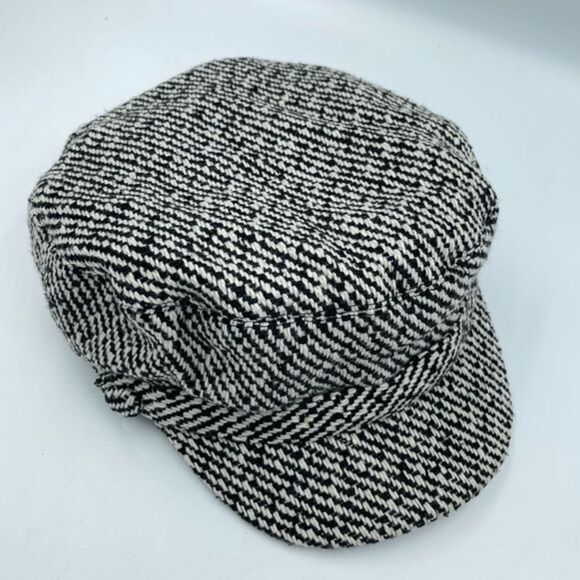 Flat Cap Women Black and Gray Plaid Classic Beret Hat One Size - Picture 2 of 8